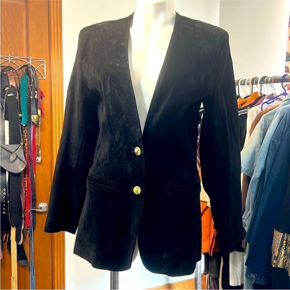 The leather warehouse  suede jacket
